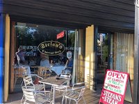 Stefan's Charcoal Grill - Geraldton Accommodation