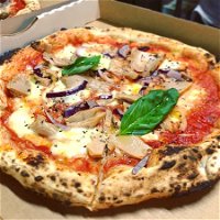 Pizzeria Adamo - Australia Accommodation