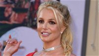 Authorities dispatched to Britney Spears' home over video showing singer dancing with knives