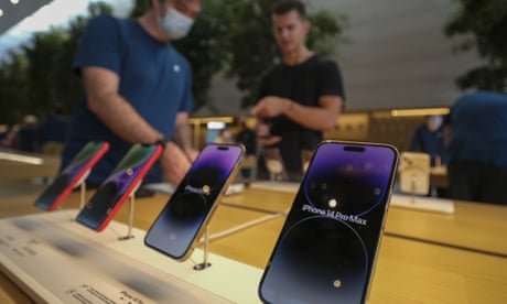 Bug in iPhone 14 Pro Max causes camera to physically fail, users say