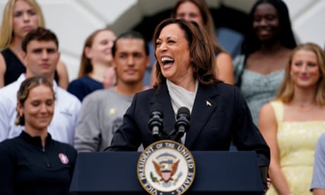 Democratic congressional leaders back Kamala Harris as campaign gains energy