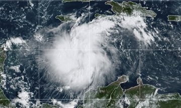 Florida prepares for hurricane as tropical storm Ian grows over Caribbean