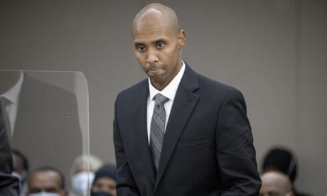 Mohamed Noor: ex-officer who killed unarmed woman freed on parole