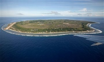 Operator accused of ‘gross negligence’ wins $420m contract to manage Australia’s offshore processing on Nauru