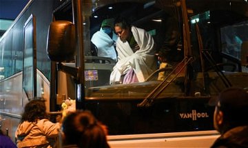 Texas sends bus carrying 28 migrants, including sick child, to Philadelphia