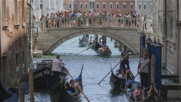 Venice reveals first 2024 dates for charging day-trippers