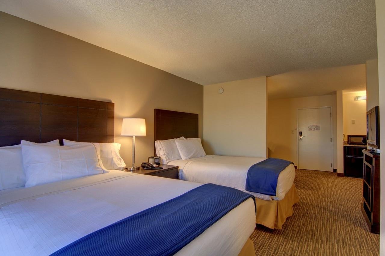 Holiday Inn Express & Suites Alpharetta - thumb 12