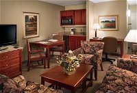 ClubHouse Inn  Suites Topeka