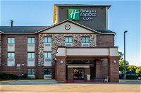 Holiday Inn Express  Suites - Olathe South