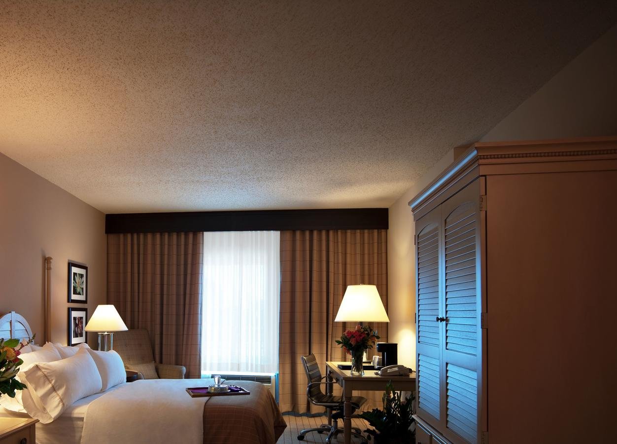 Belle Of Baton Rouge Hotel - Accommodation Texas