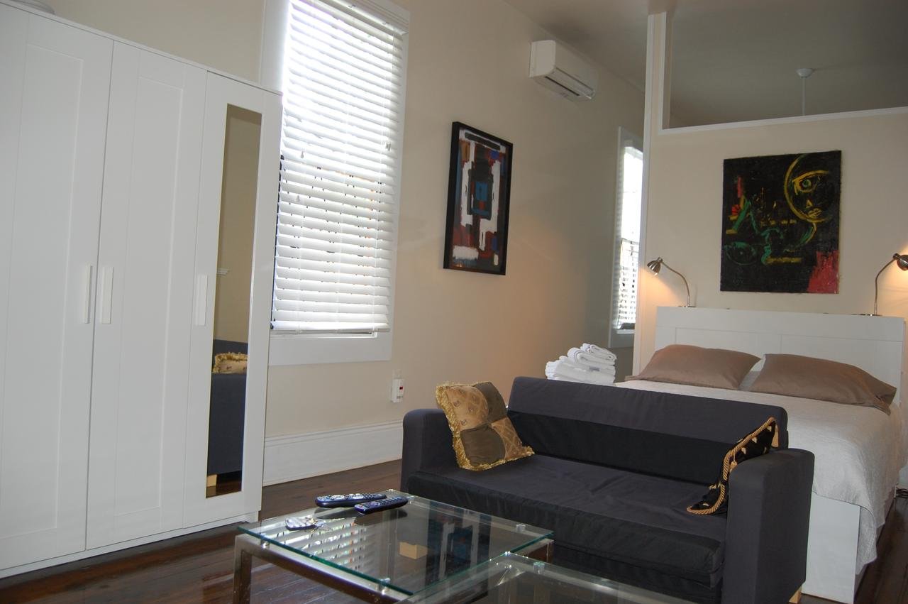 Laid Back Charm In The Bywater - Accommodation Texas