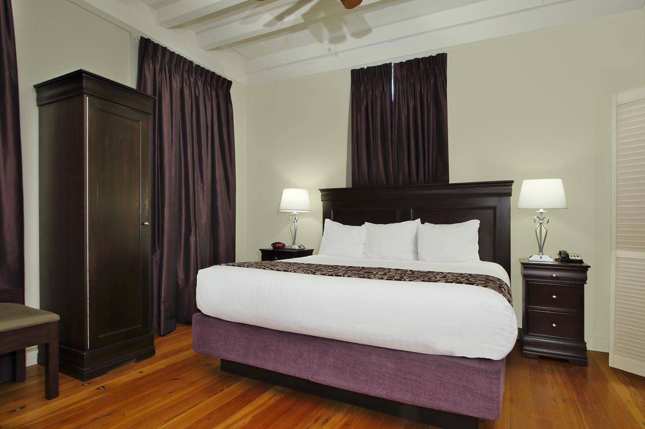Lamothe House Hotel A French Quarter Guest Houses Property - Accommodation Texas
