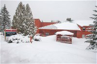 Snow Cap Inn