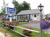 A Beach Breeze Inn