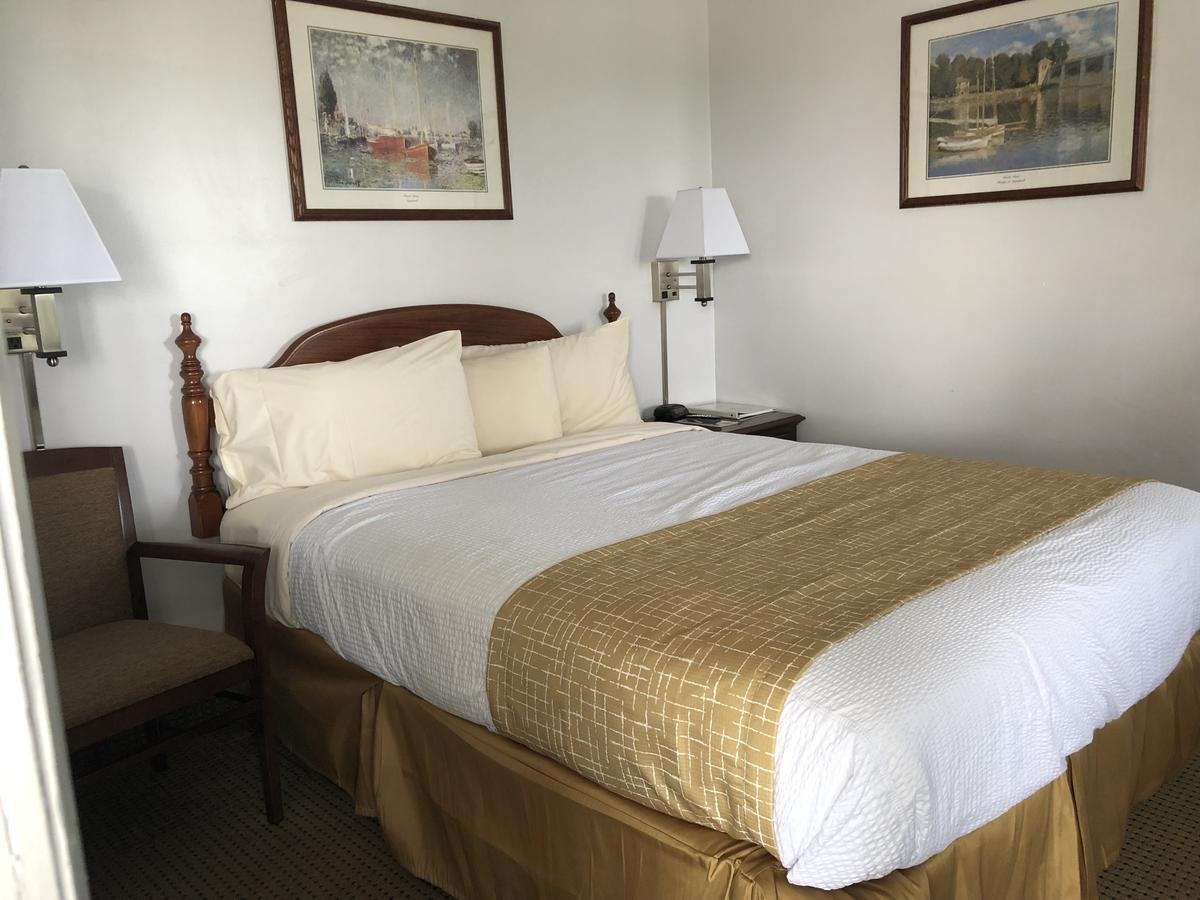 Travelodge By Wyndham Cape Cod Area - thumb 10