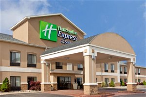 Holiday Inn Express And Suites Three Rivers