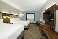 Holiday Inn Express  Suites - Columbus North