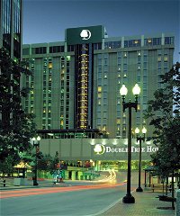 DoubleTree by Hilton Hotel  Executive Meeting Center Omaha-Downtown