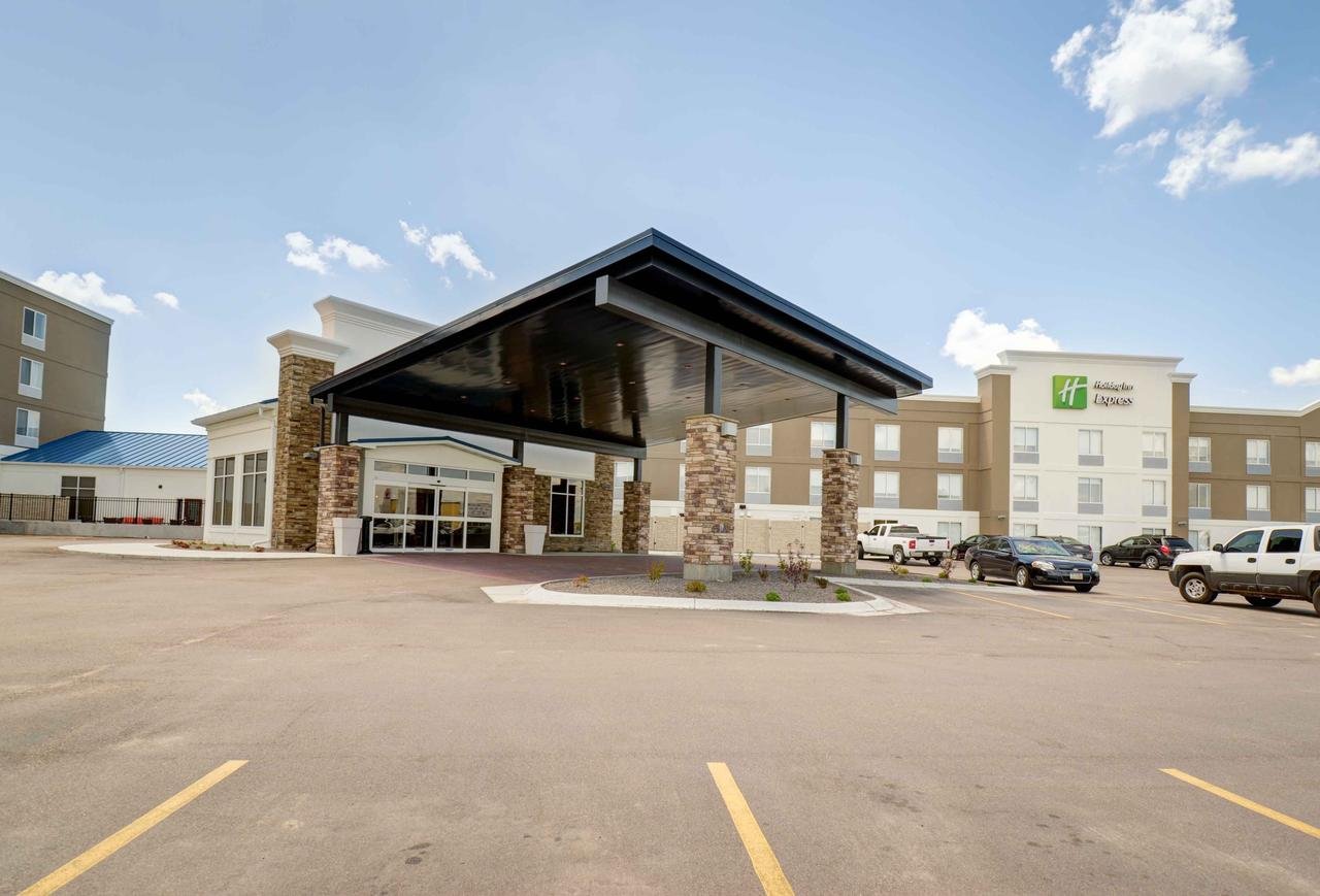Holiday Inn Express Hotel & Suites North Platte - thumb 0