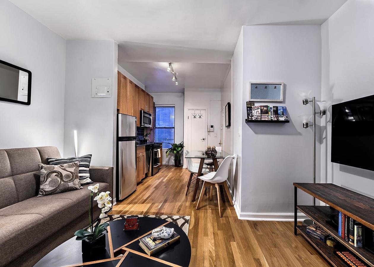 AMAZING 2 BEDROOM/3BED FULL APARTMENT TIME SQUARE/BROADWAY/CENTRAL PARK - thumb 5