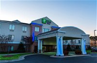 Holiday Inn Express Hotel  Suites Kinston