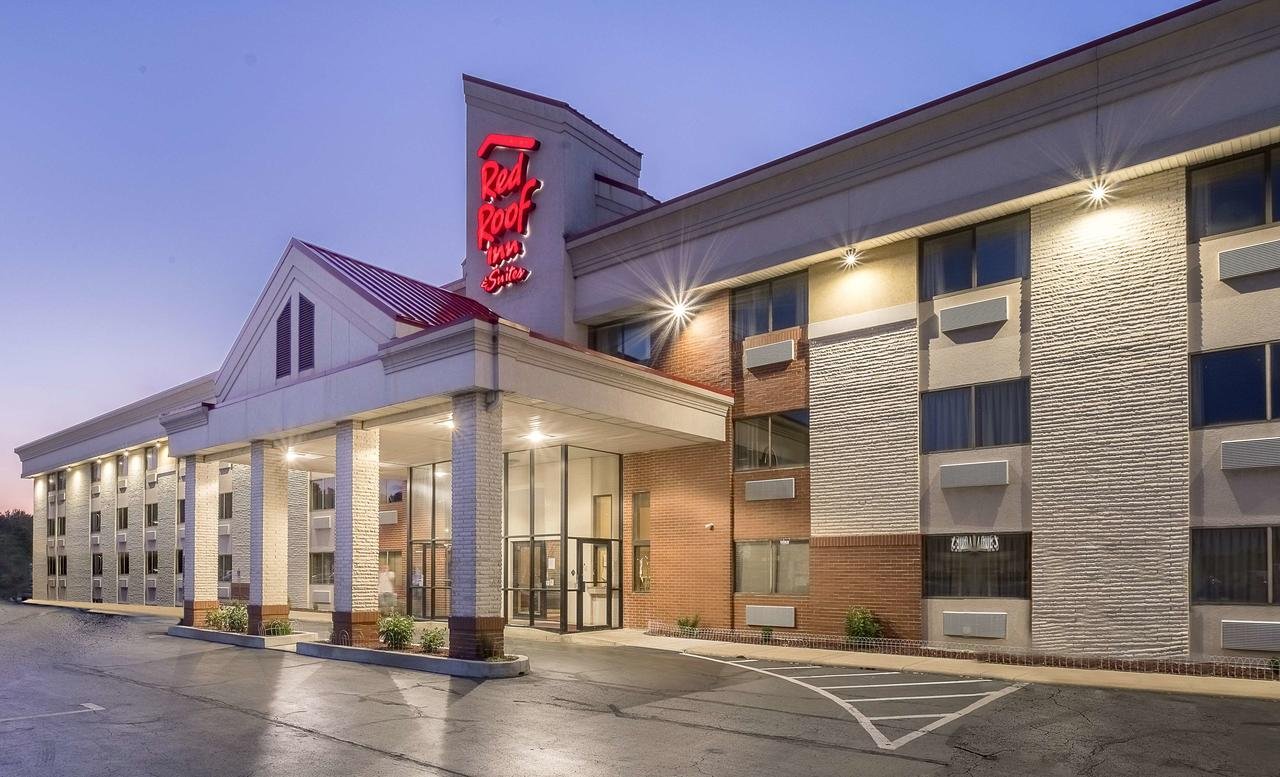 Red Roof Inn & Suites Cleveland - Elyria - Accommodation Los Angeles 0