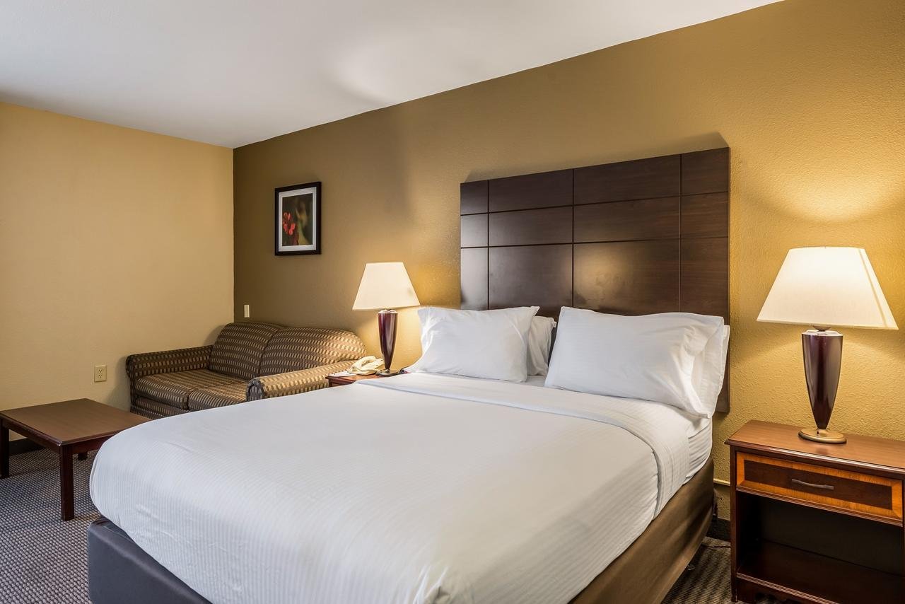 Clarion Hotel Cincinnati North - Accommodation Florida 1