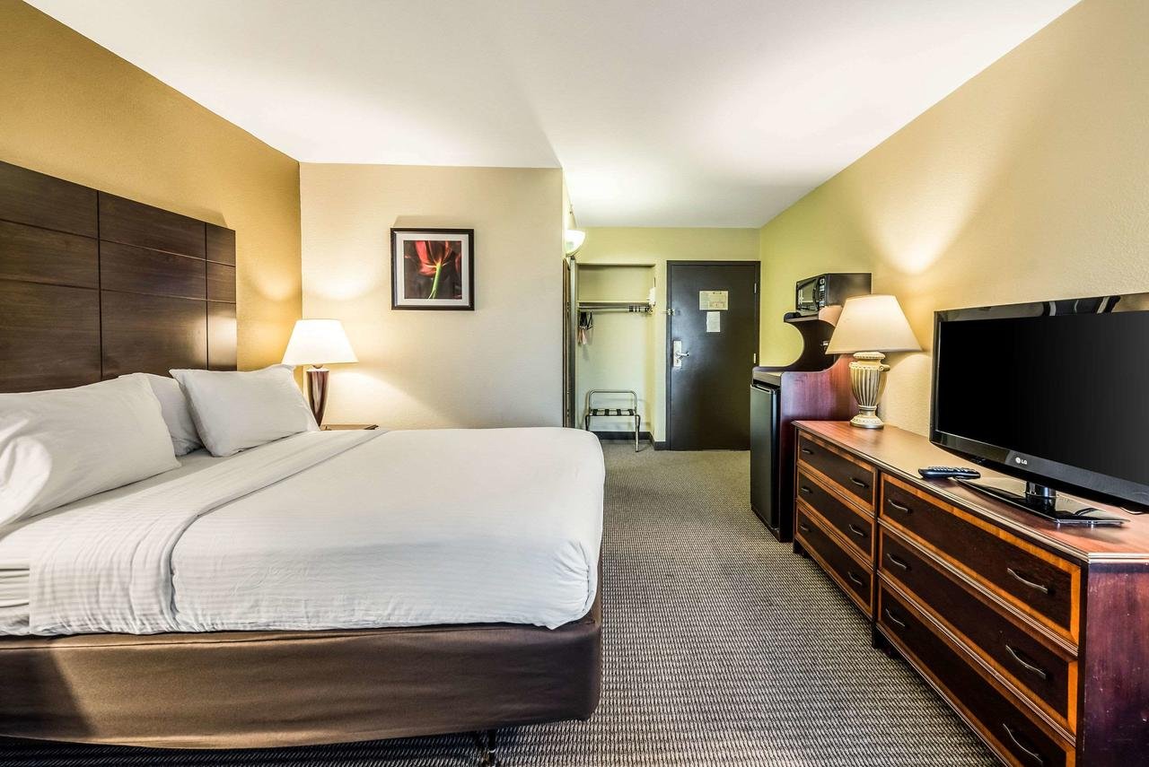 Clarion Hotel Cincinnati North - Accommodation Florida 6
