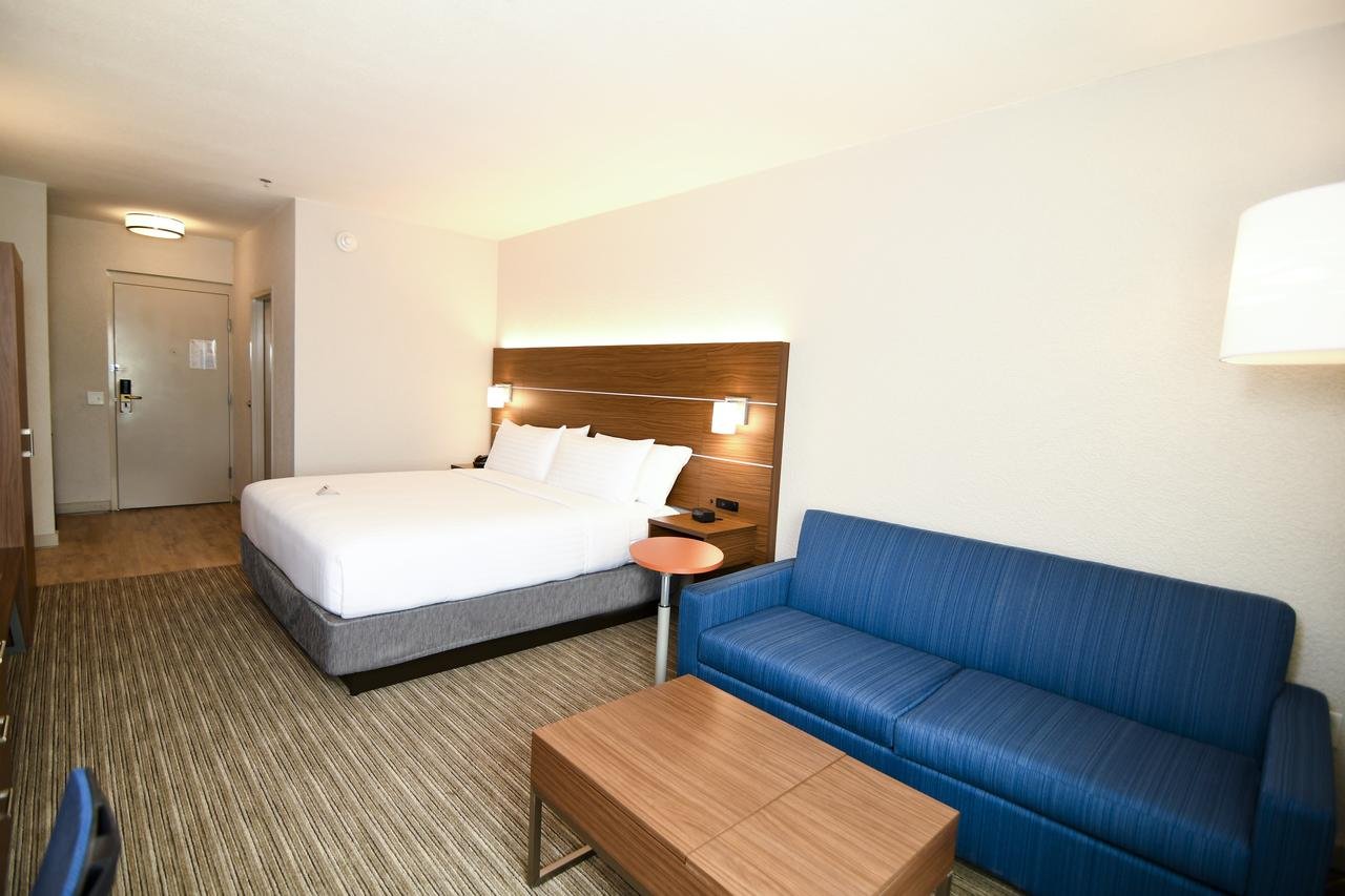 Holiday Inn Express Hotel & Suites Port Clinton-Catawba Island - thumb 10