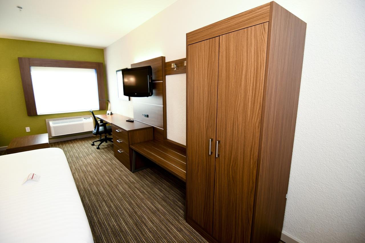 Holiday Inn Express Hotel & Suites Port Clinton-Catawba Island - thumb 30