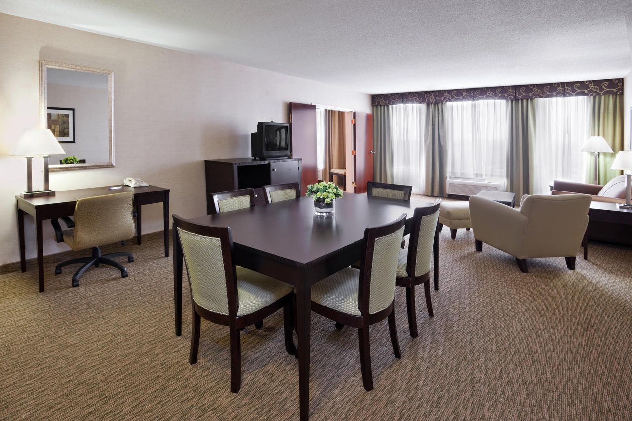 Holiday Inn Express Hotel & Suites Cleveland-Streetsboro - thumb 21