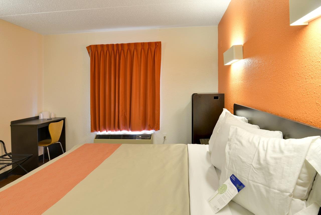 Motel 6 Toledo - Accommodation Florida 21