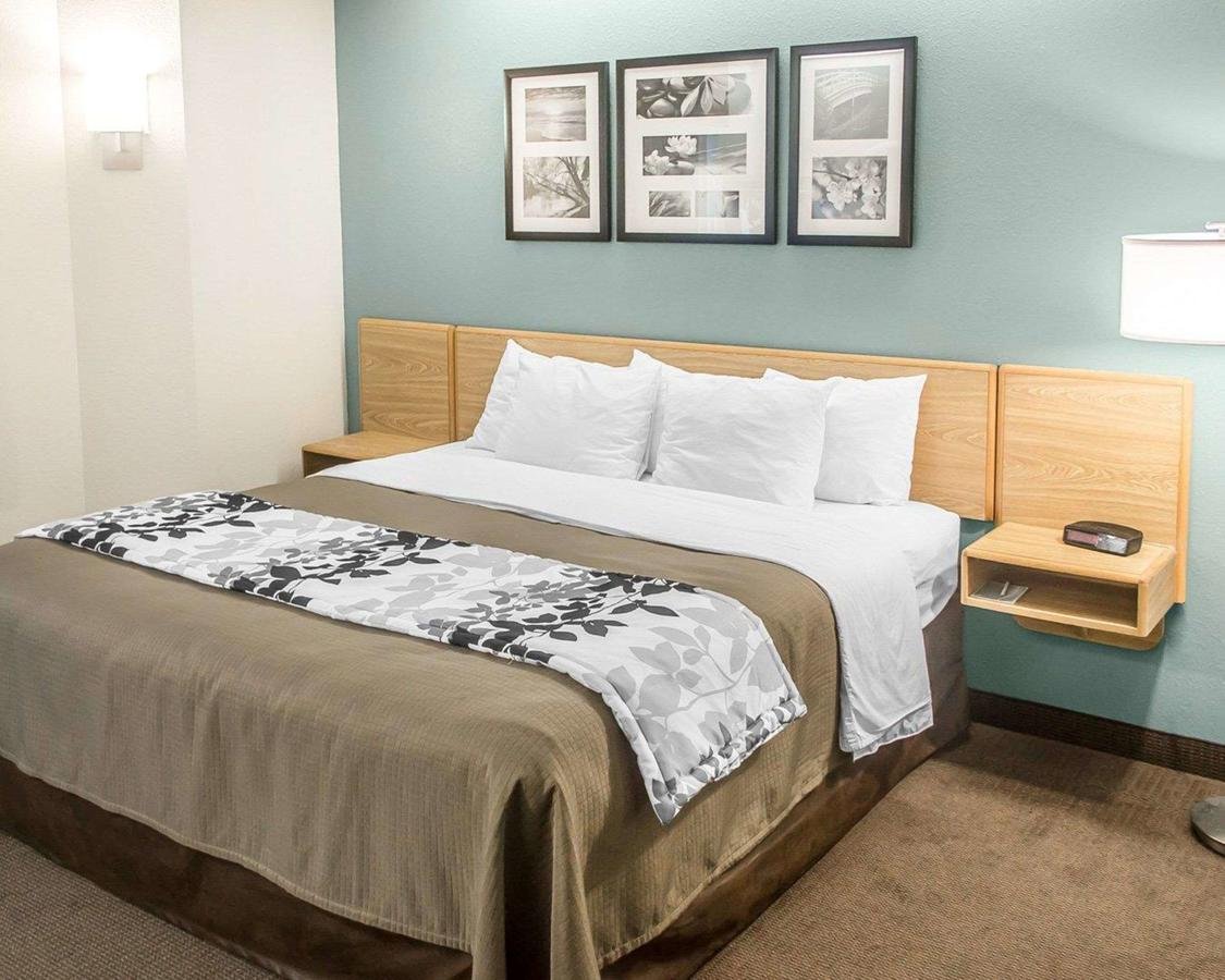 Sleep Inn & Suites Port Clinton - Accommodation Los Angeles 12