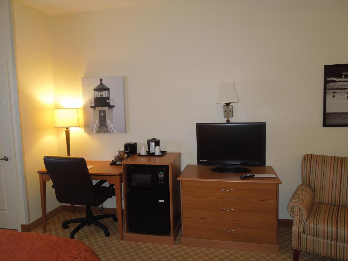 Country Inn & Suites By Radisson, Port Clinton, OH - Accommodation Florida 18