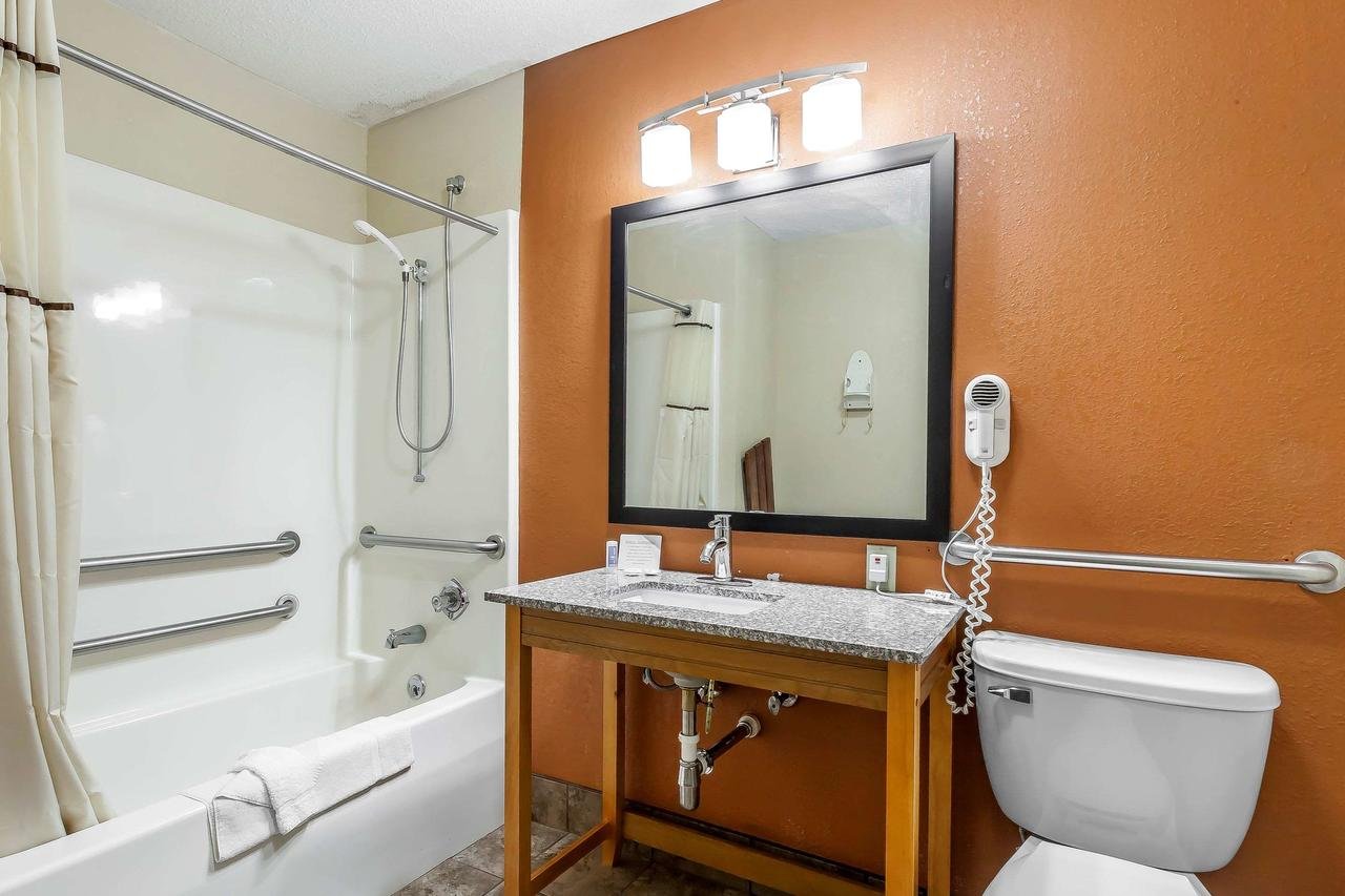Quality Inn-Wooster - Accommodation Los Angeles 9