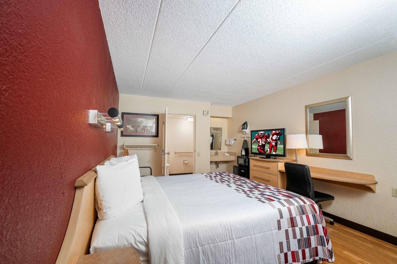 Red Roof Inn Cleveland Airport - Middleburg Heights - Accommodation Florida 30