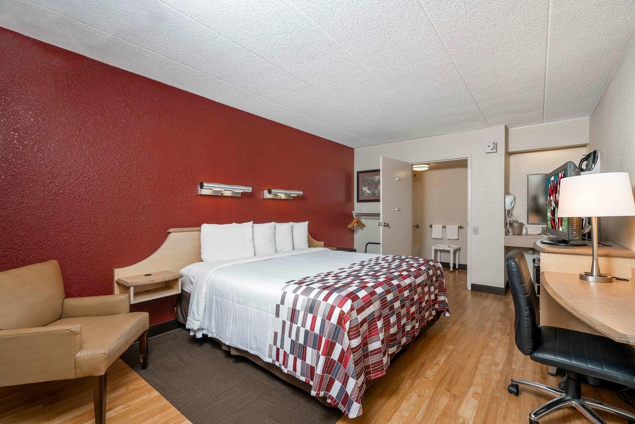 Red Roof Inn Cleveland Airport - Middleburg Heights - Accommodation Florida 13