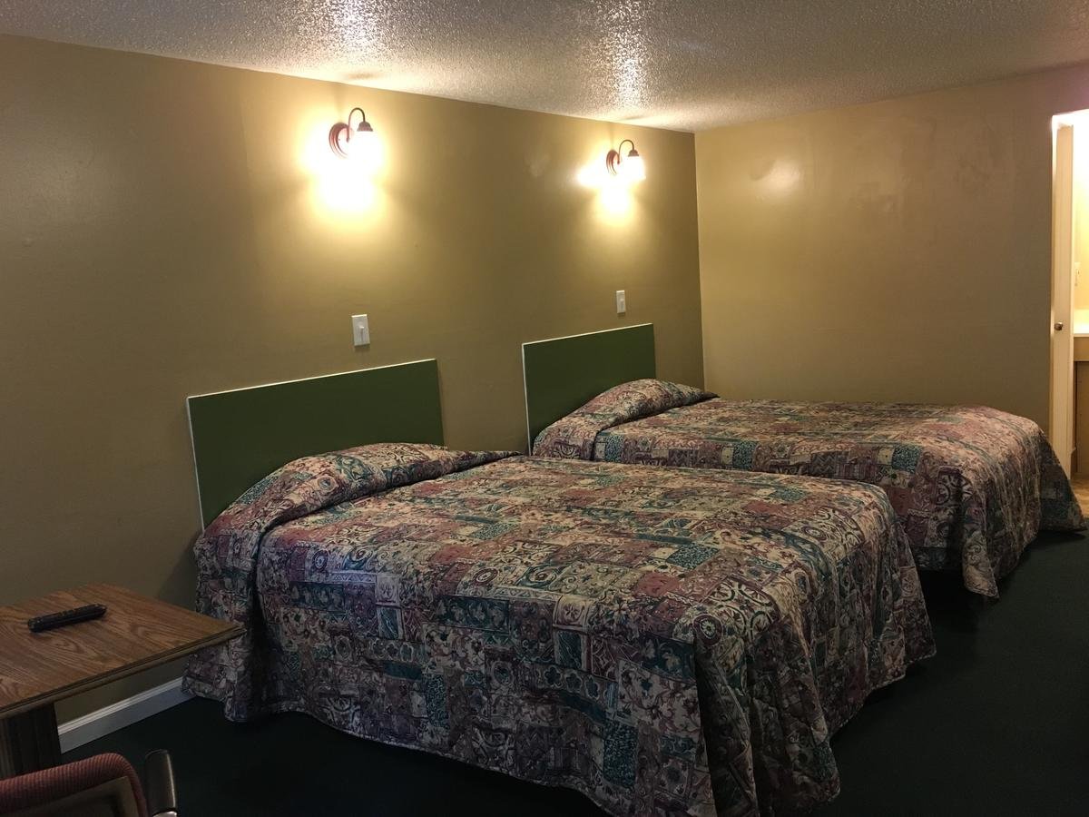 Crown Inn - Accommodation Florida 8