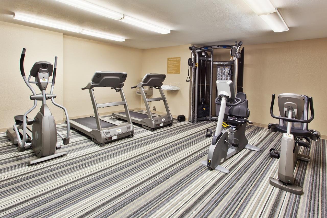 Candlewood Suites Cleveland - North Olmsted - thumb 37