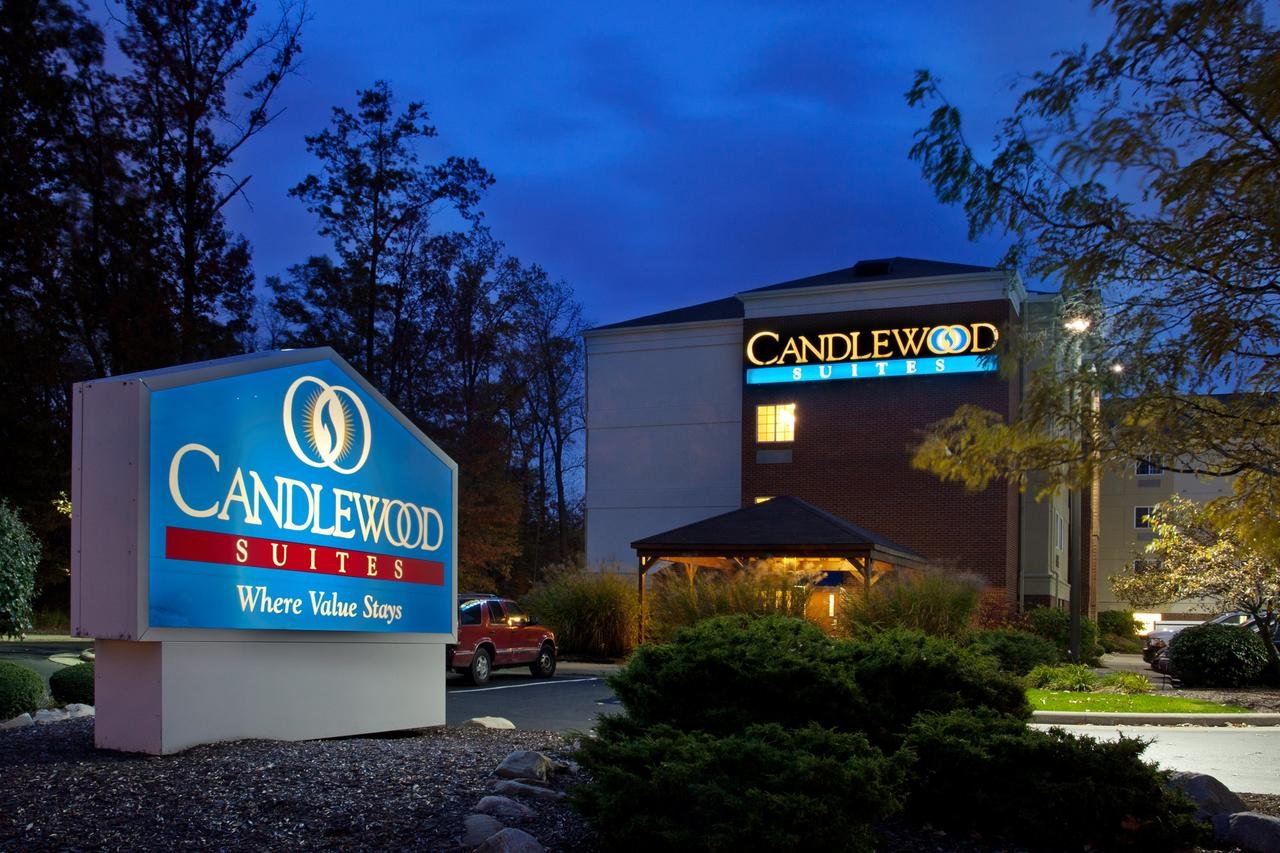 Candlewood Suites Cleveland - North Olmsted - thumb 13
