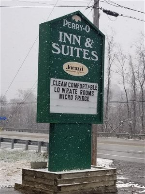 Perry-O Inn & Suites