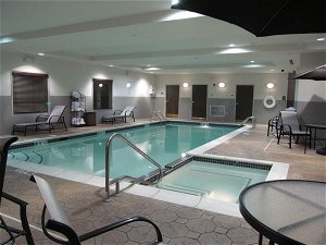 Holiday Inn Express And Suites - Stroudsburg