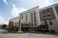 Holiday Inn Express  Suites Nashville Southeast - Antioch