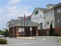 Holiday Inn Express  Suites Charlottesville - Ruckersville