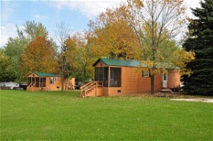 Plymouth Rock Camping Resort Deluxe Cabin 13
