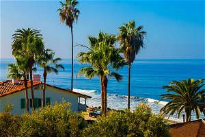 503 - Charming La Jolla Village Condo W/Endless Ocean Views Two-Bedroom Apartment
