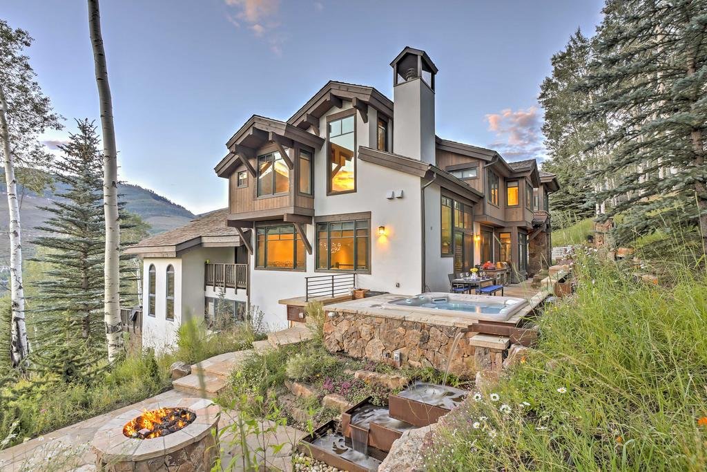 'Alpine Haus' Luxury Home with Spa - Near Vail Vlg Orlando Tourists