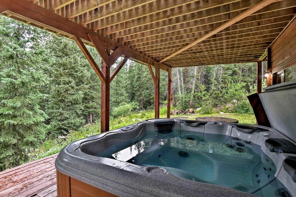 'Bear View Lodge' about 14 Mi to Breckenridge Resort Orlando Tourists