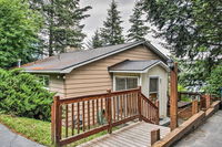 'Honeysuckle on Hayden' Lakefront Home with Dock