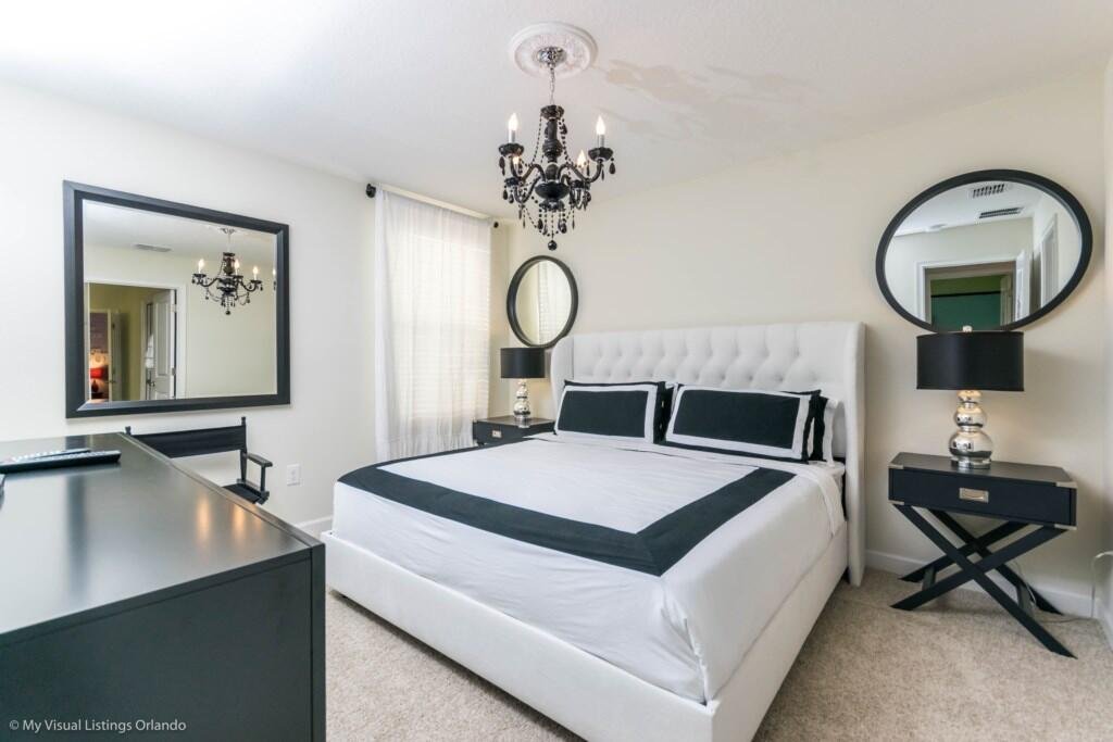 1574OL Ultimate 8 Bedroom - Accommodation Los Angeles